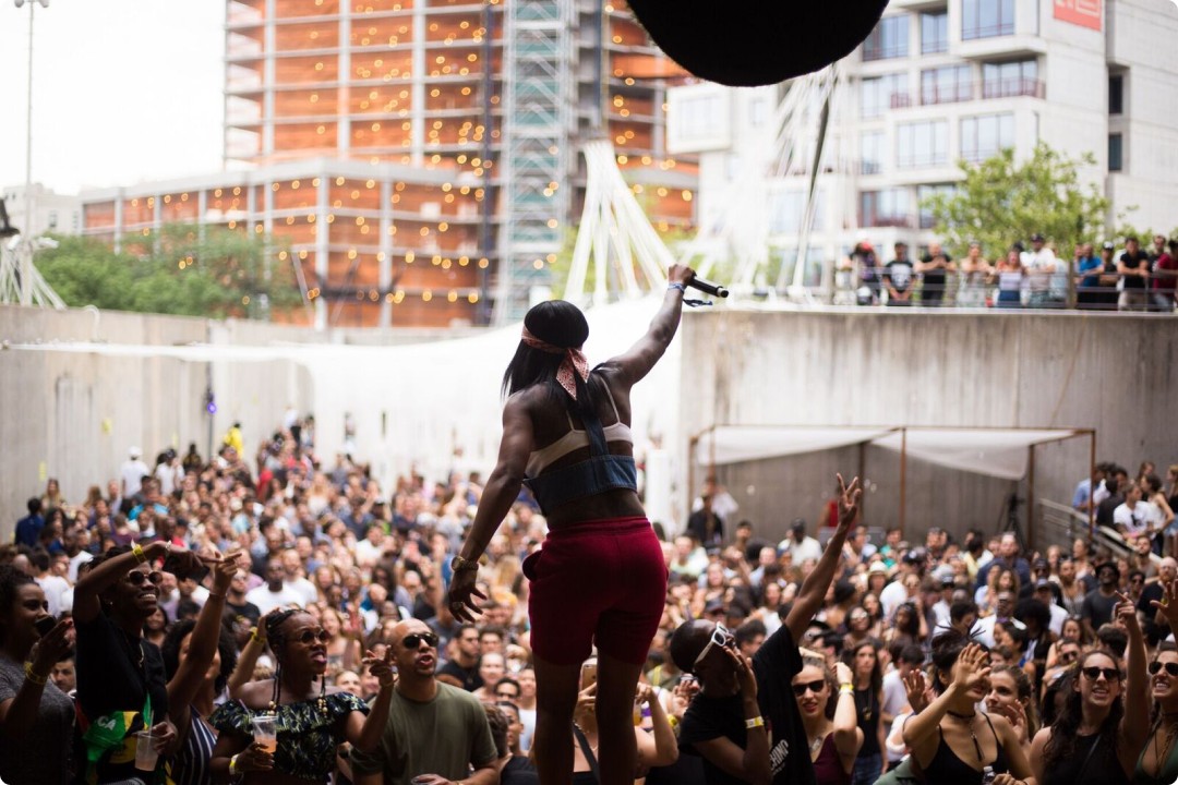 How MoMA PS1 Blurs the Line Between Museum and Music Venue